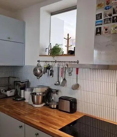 Parc Montsouris 14eme-le Calme Et Le Charme * Paris