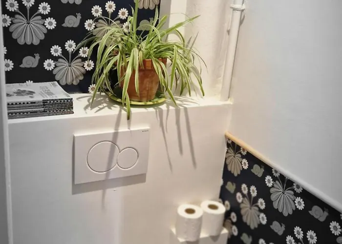 Parc Montsouris 14eme-le Calme Et Le Charme アパート パリ