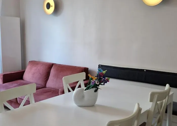 Parc Montsouris 14eme-le Calme Et Le Charme アパート